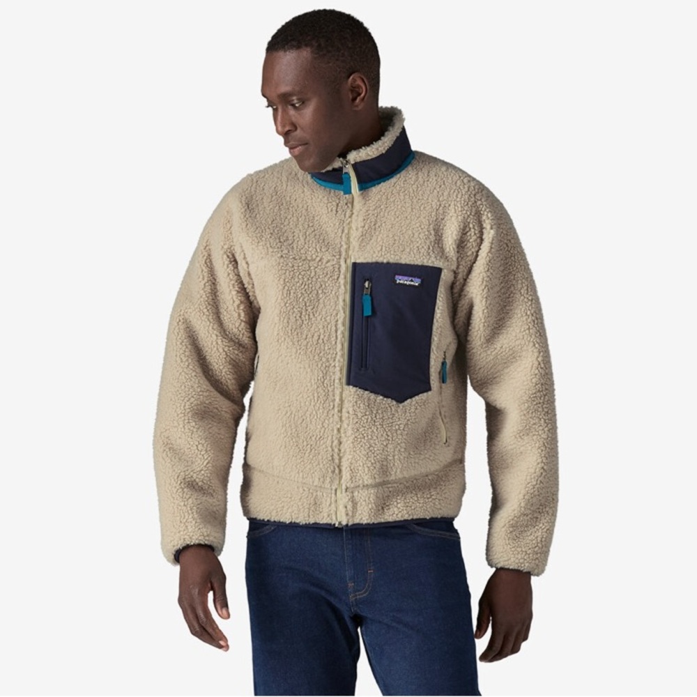 Patagonia Beige and Navy Fleece Jacket